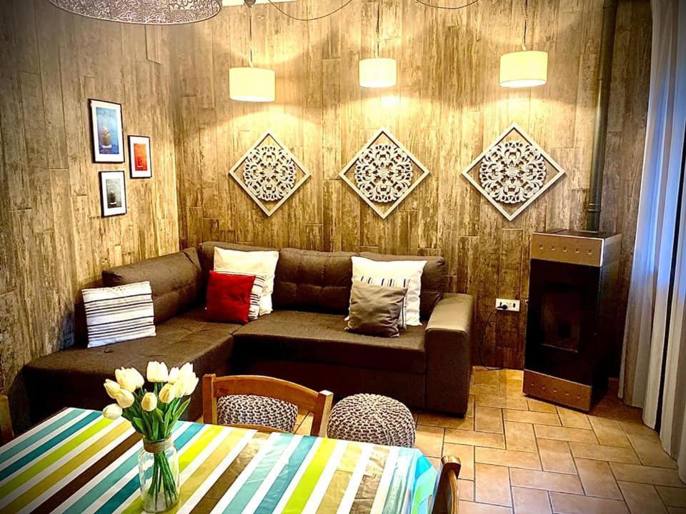 Leonaerdo Guests House Apartment Panicale Bagian luar foto