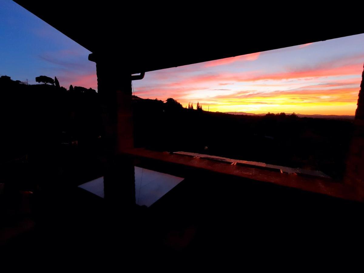 Leonaerdo Guests House Apartment Panicale Bagian luar foto