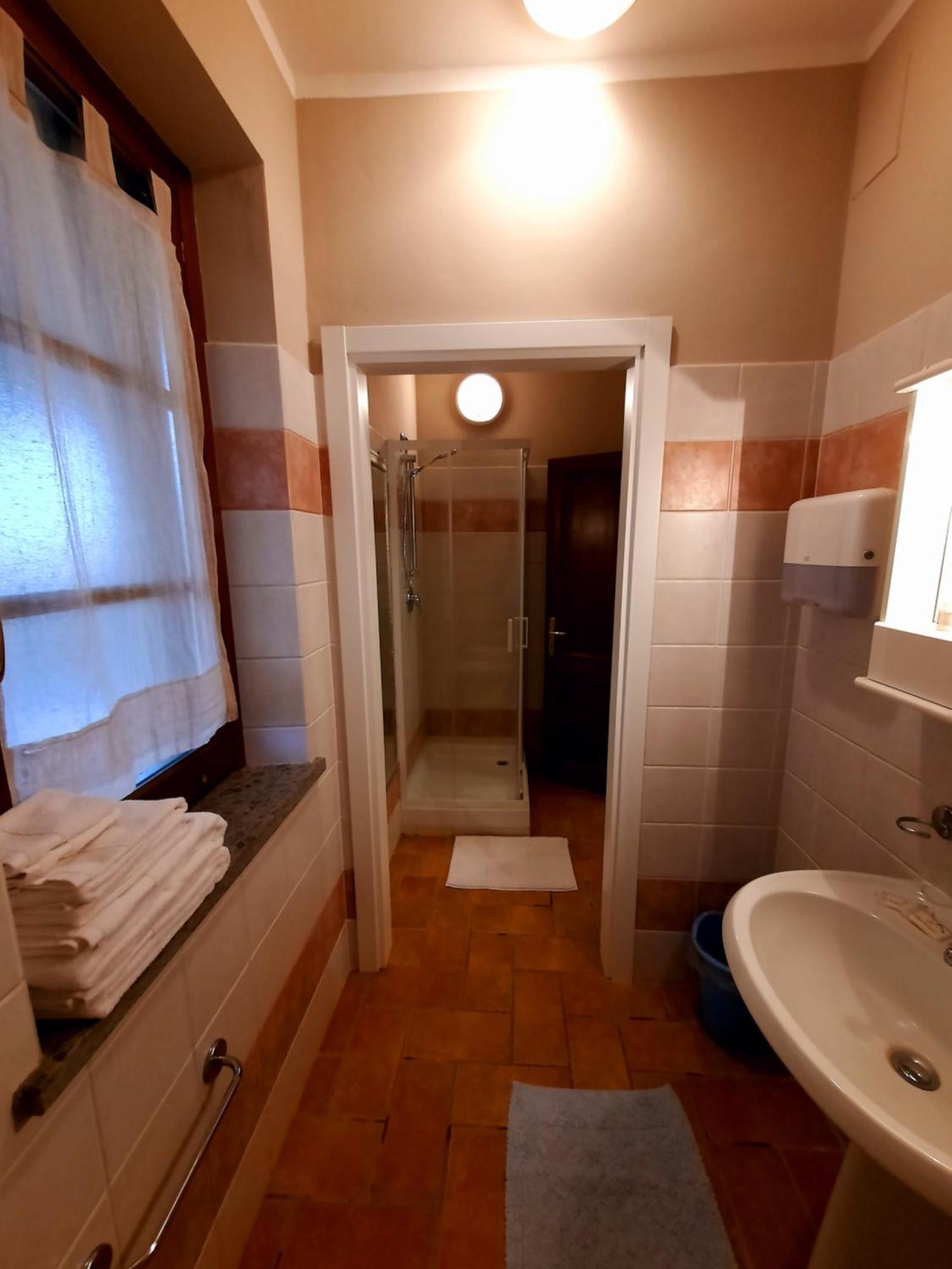 Leonaerdo Guests House Apartment Panicale Ruang foto