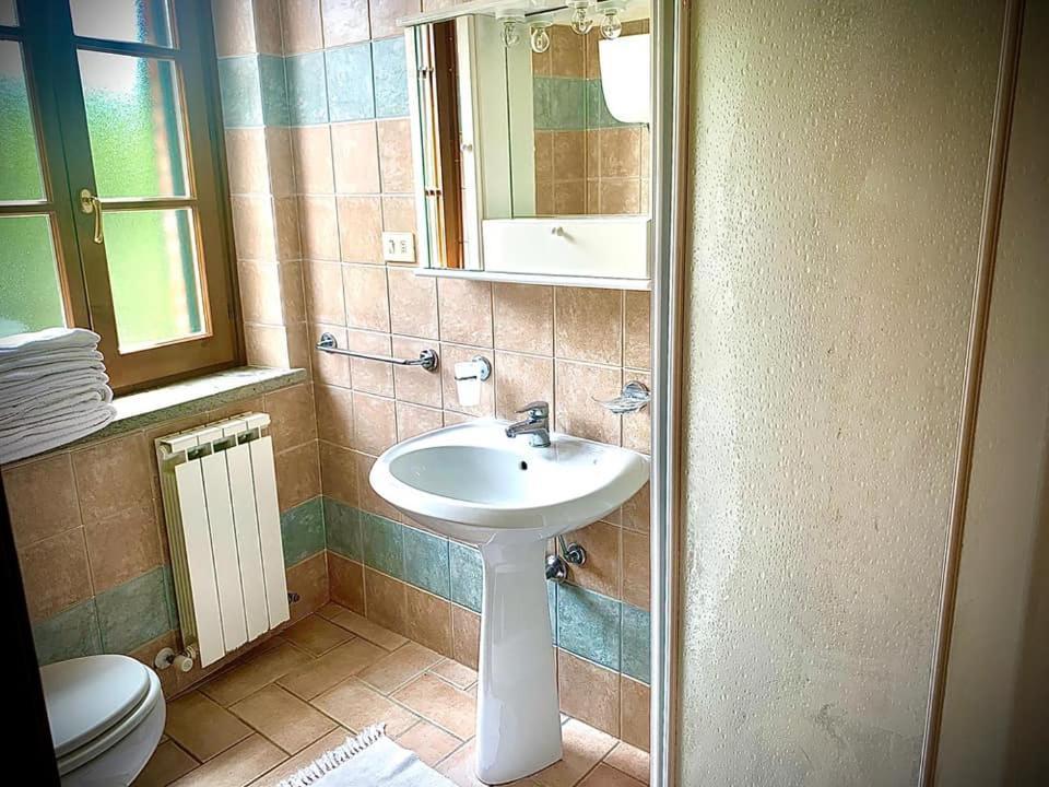 Leonaerdo Guests House Apartment Panicale Ruang foto
